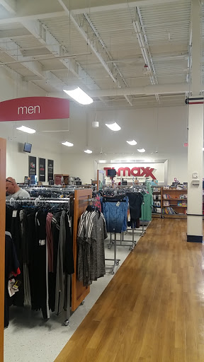 Department Store «T.J. Maxx», reviews and photos, 1965 N Canton Center Rd, Canton, MI 48187, USA