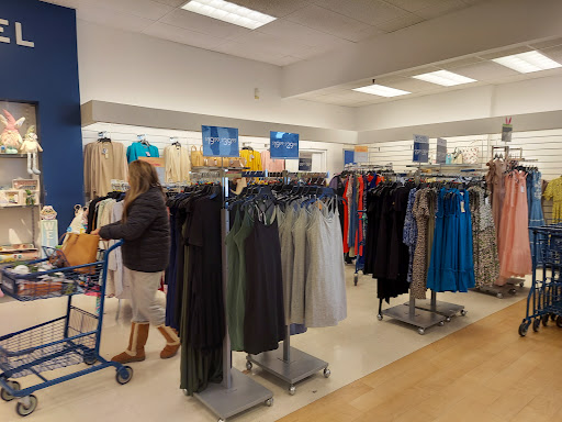 Department Store «Marshalls», reviews and photos, 411 Barnum Ave, Stratford, CT 06614, USA