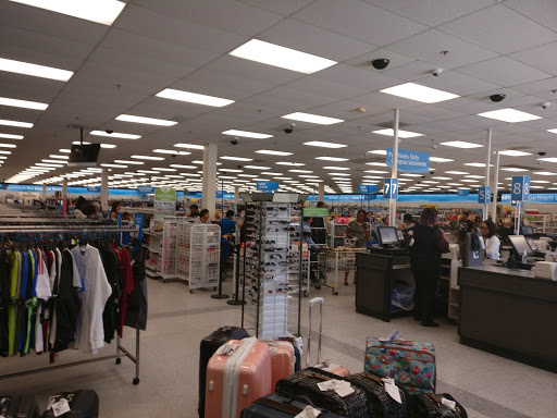 Clothing Store «Ross Dress for Less», reviews and photos, 350 The Promenade N, Long Beach, CA 90802, USA