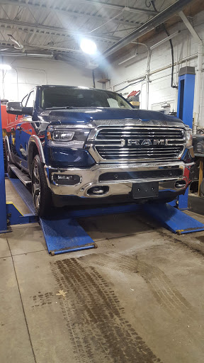 Used Car Dealer «Richland Motors», reviews and photos, 4653 Pearl Rd, Cleveland, OH 44109, USA