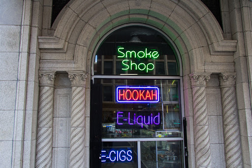 Tobacco Shop «All in One Smoke Shop», reviews and photos, 1053 W Granville Ave, Chicago, IL 60660, USA