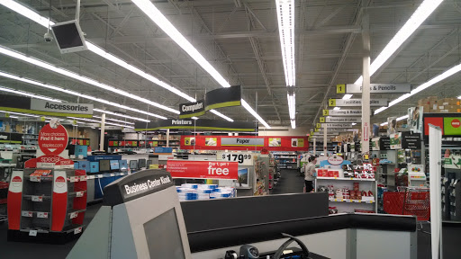 Office Supply Store «Staples», reviews and photos, 809 Industrial Blvd, Smyrna, TN 37167, USA