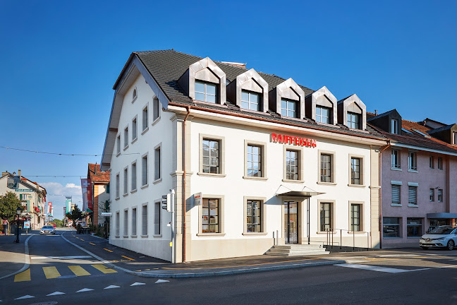 Rezensionen über Banque Raiffeisen du Gros-de-Vaud in Lausanne - Bank