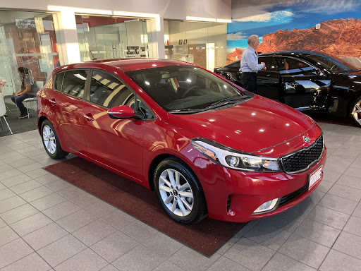 Kia Dealer «Horne Kia», reviews and photos, 1465 E Motorplex Loop, Gilbert, AZ 85297, USA
