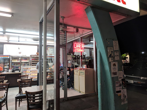 Donut Shop «Donut Wheel», reviews and photos, 2017 First St, Livermore, CA 94550, USA