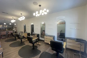 BeLong Luxury Salon and Extension Co. image