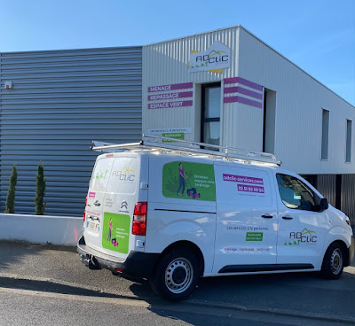ADCLIC Services - Ménage, repassage, jardinage à Couëron