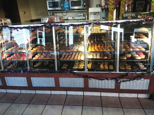 Shopping Mall «Eastland Plaza Shopping Center», reviews and photos, 678 N Wilson Way, Stockton, CA 95205, USA