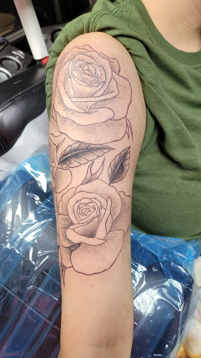 Tattoo Shop «A Different Image Tattoo and Fine Art Studio», reviews and photos, 6212 SE 15th St, Oklahoma City, OK 73110, USA