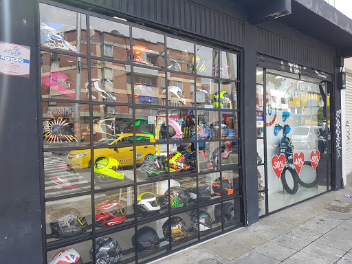 Tiendas de ropa de moto barata en Cali