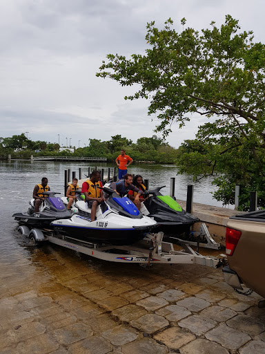 Tour Operator «Fun Center Fort Lauderdale , Tours, Rentals. Segway, Scooter, Jet Ski, Boat, ....», reviews and photos, 1040 Bayview Dr, Fort Lauderdale, FL 33304, USA