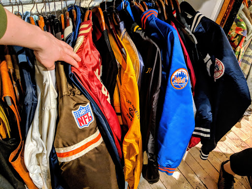 Vintage Clothing Store «10 ft Single by Stella Dallas», reviews and photos, 285 N 6th St, Brooklyn, NY 11211, USA