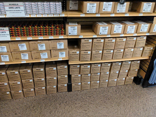 Sporting Goods Store «SCHEELS», reviews and photos, 4400 Sergeant Rd #54, Sioux City, IA 51106, USA