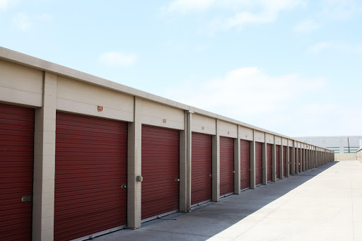 Self-Storage Facility «StoragePRO Self Storage of Oakland», reviews and photos, 8855 San Leandro St, Oakland, CA 94621, USA