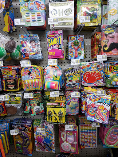 Home Goods Store «Dollar General», reviews and photos, 600 N Highland St, Williamsburg, IA 52361, USA