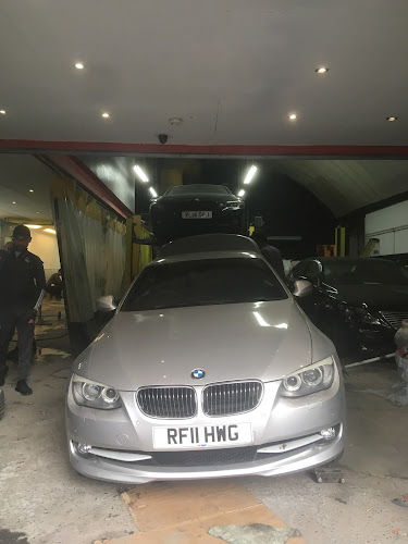 E2 Body works - London