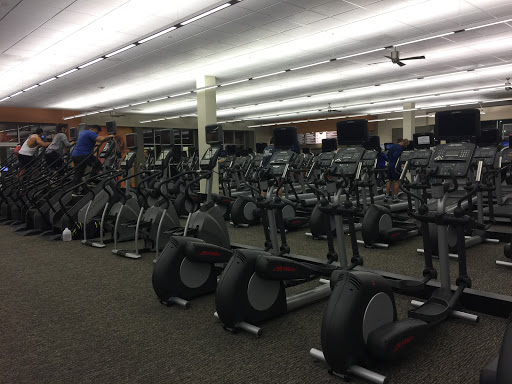 Gym «LA Fitness», reviews and photos, 14905 4th Ave SW, Burien, WA 98166, USA
