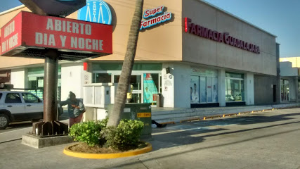 Farmacia Guadalajara Carretera A El Colomo Km 4, Loc. San Vicente, Sin Nombre Loc. San Vicente, 63737 San Vicente, Nay. Mexico