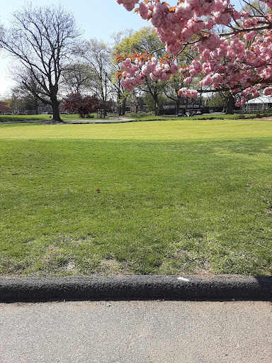 Park «Dyker Beach Park», reviews and photos, 334 Bay 8th St, Brooklyn, NY 11228, USA