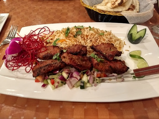 Shopping Mall «Route 18 Shopping Center», reviews and photos, 1020 NJ-18, East Brunswick, NJ 08816, USA