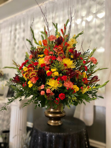 Florist «Welch Florist», reviews and photos, 121 Essex St, Lynn, MA 01902, USA