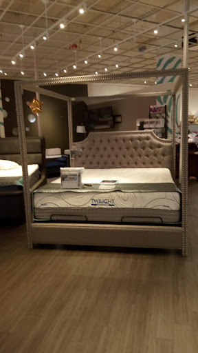 Shopping Mall «Langhorne Square Shopping Center», reviews and photos, Old Lincoln Highway Route 1, Levittown, PA 19056, USA