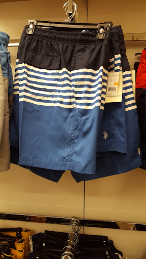 Department Store «Sears», reviews and photos, 4730 W Irving Park Rd, Chicago, IL 60641, USA