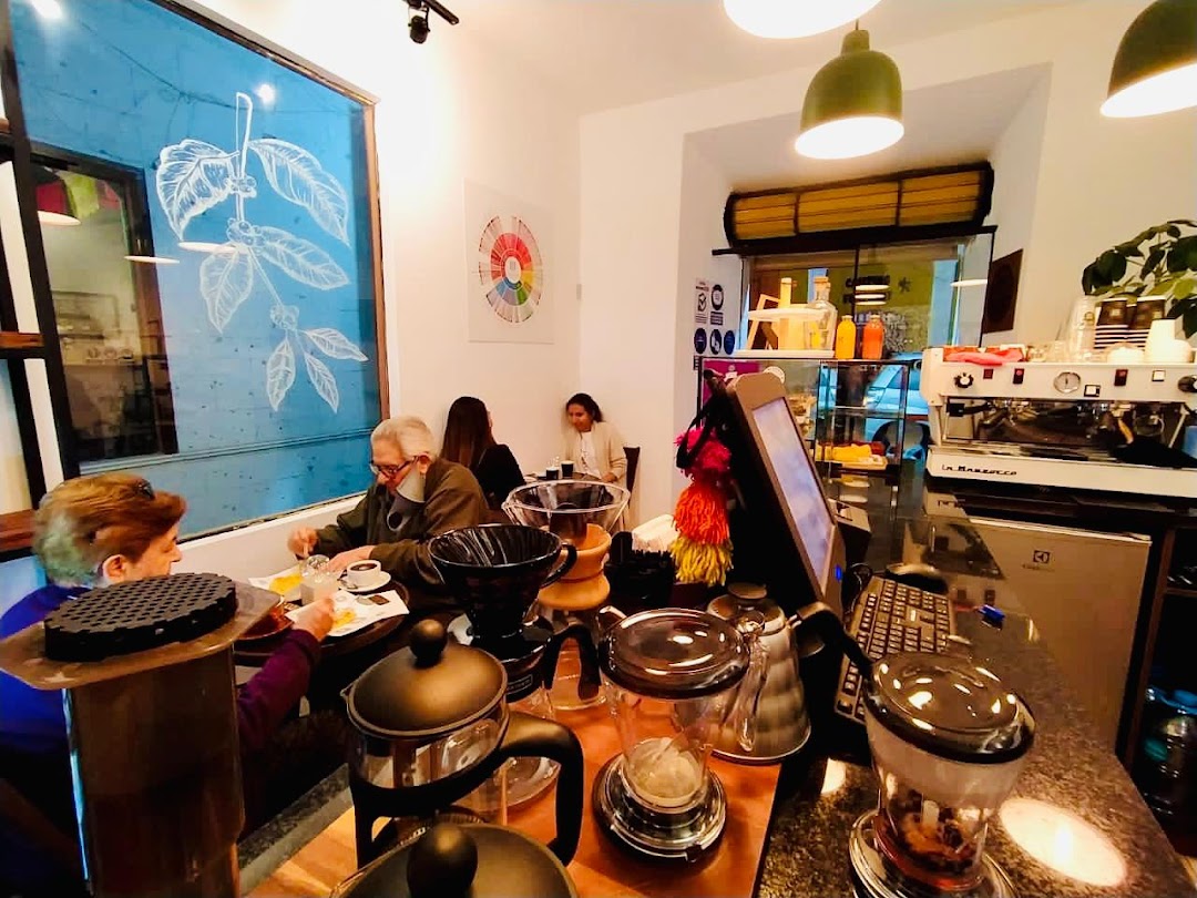 Oso Café - Cafetería de especialidad - Espresso Brew Bar