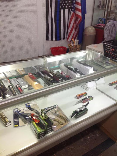 Flea Market «Streetsboro Flea Market - Furniture, Antiques, Collectibles», reviews and photos, 1513 Streetsboro Rd, Streetsboro, OH 44241, USA