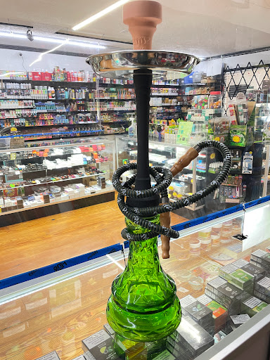 Tobacco Shop «Naga smoke shop», reviews and photos, 7540 N Dale Mabry Hwy, Tampa, FL 33614, USA