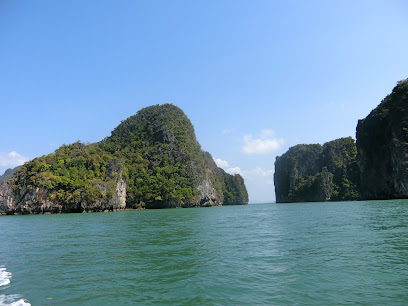 เกาะตะละเบ็ง Ta La Beng Island