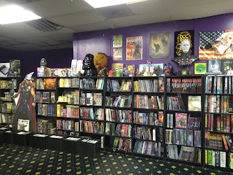 Nan's Games & Comics Toys