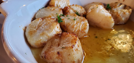 Seafood Restaurant «Eagles Nest Restaurant & Event Venue», reviews and photos, 2519 Mt Rose Ave, York, PA 17402, USA