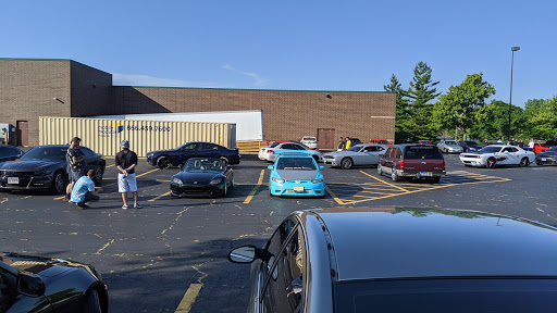 Shopping Mall «Rivercrest Shopping Center», reviews and photos, 13120 Rivercrest Dr, Crestwood, IL 60445, USA