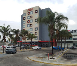 Hilton Garden Inn Queretaro photo
