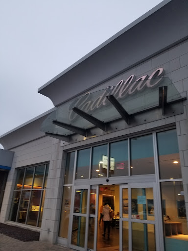 Chevrolet Dealer «Hawk Chevrolet of Joliet», reviews and photos, 2001 W Jefferson St, Joliet, IL 60435, USA