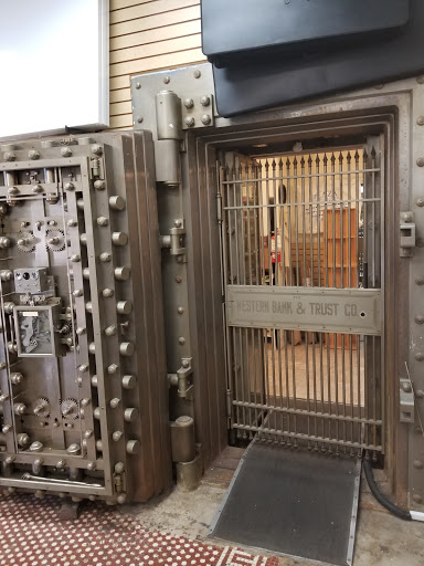 Art Supply Store «Plaza Artist Materials», reviews and photos, 230 W McMillan St, Cincinnati, OH 45219, USA