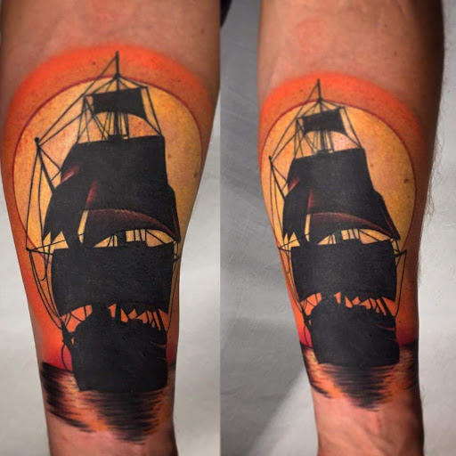 Explore pelican tattoo ideas, creative tattoo ideas in Schaumburg, available at Atmosphere Tattoo Gallery - Schaumburg
