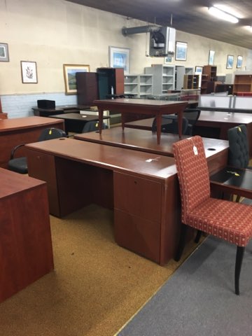 Used Office Furniture Store «Office Furniture Salvage», reviews and photos, 2705 Market St, Wilmington, NC 28403, USA