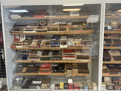 Tobacco Shop «Edmonds Smoke Shop», reviews and photos, 9794 Edmonds Way, Edmonds, WA 98020, USA