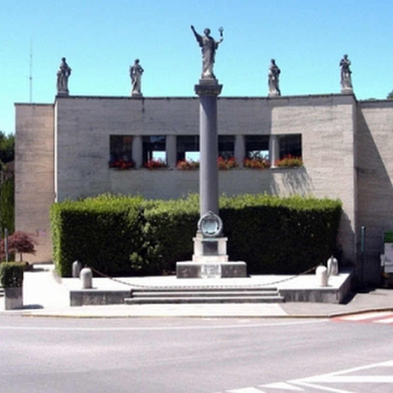 Municipal Library Francesco Cherubini
