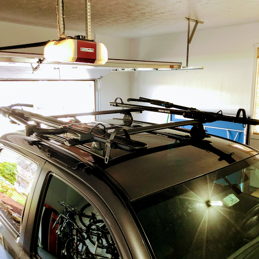 Truck Accessories Store «Car Gear», reviews and photos, 110 N Main St, Akron, OH 44308, USA