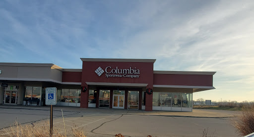 Sportswear Store «Columbia», reviews and photos, 11211 120th Ave CO46, Pleasant Prairie, WI 53158, USA