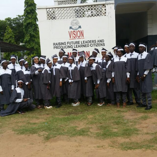 Ahmadu Ribadu College, Madumari, Yola, Nigeria, Diner, state Adamawa