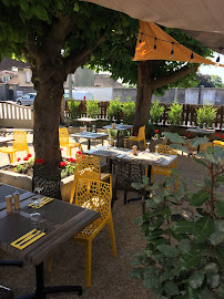 Atmosphère du Restaurant L’Escapade à Ormesson-sur-Marne - n°1