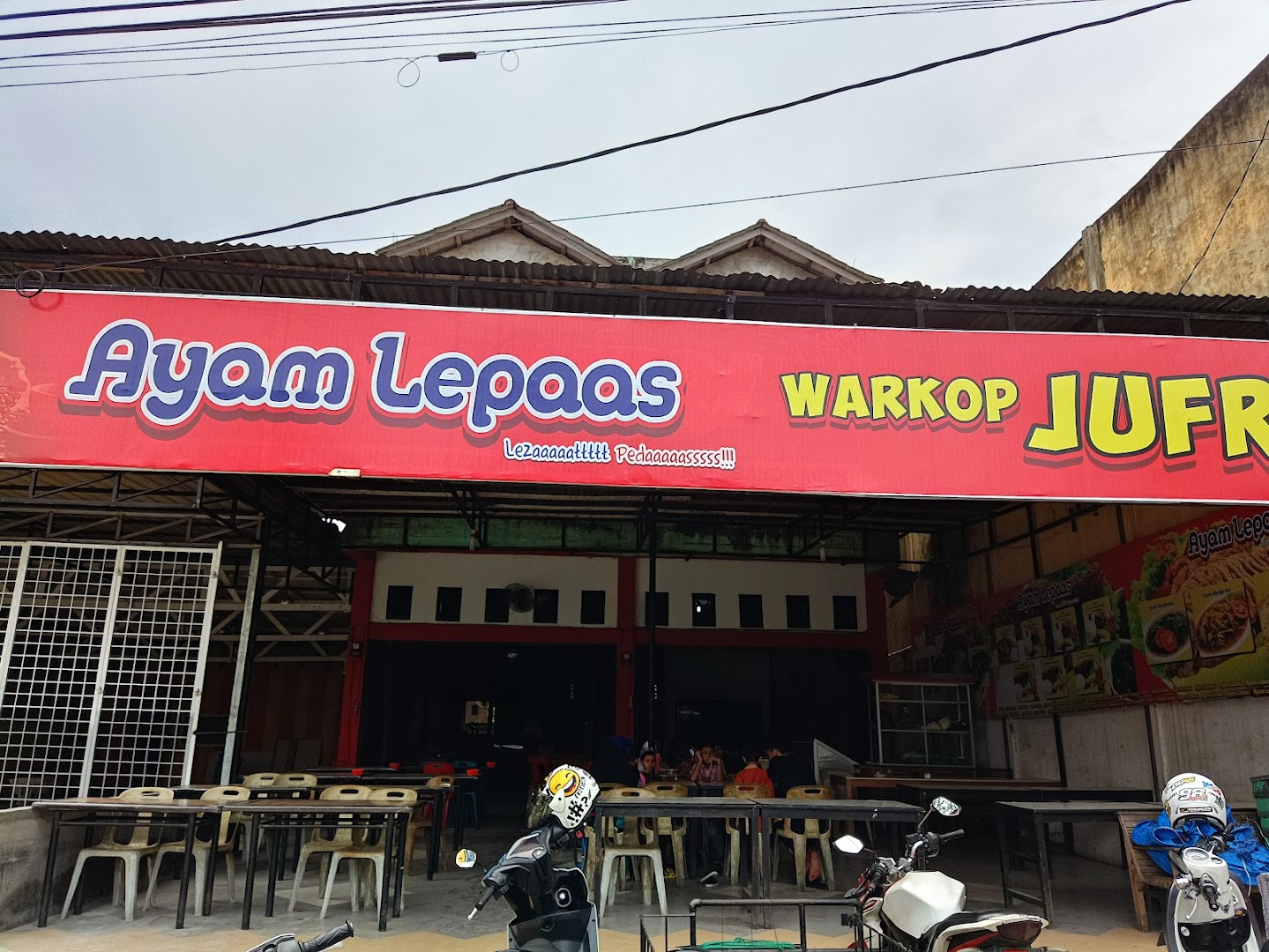 Ayam Lepaas Warkop Jufri Photo