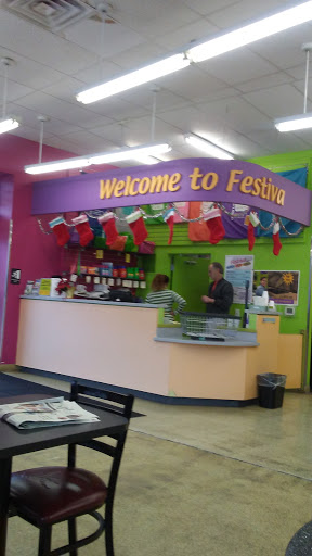 Laundromat «Festiva Laundry», reviews and photos, 701 Columbia Ave, Lancaster, PA 17603, USA
