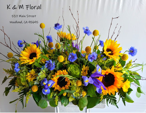 Florist «K & M Floral & Interior Plant Designs», reviews and photos, 537 Main St, Woodland, CA 95695, USA