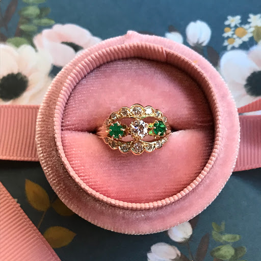 Jewelry Store «Joint Venture Estate Jewelers», reviews and photos, 185 King St, Charleston, SC 29401, USA