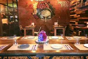 Salón Chico - Restaurante mexicano en Valladolid image
